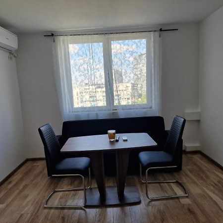 Apartament Garii De Nord Bukarest Exterior foto