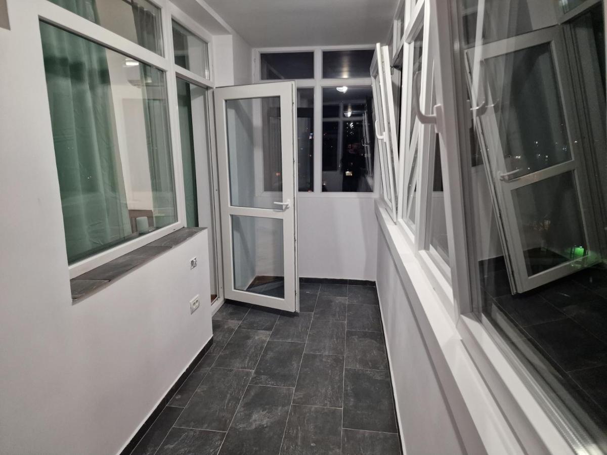 Apartament Garii De Nord Bukarest Exterior foto